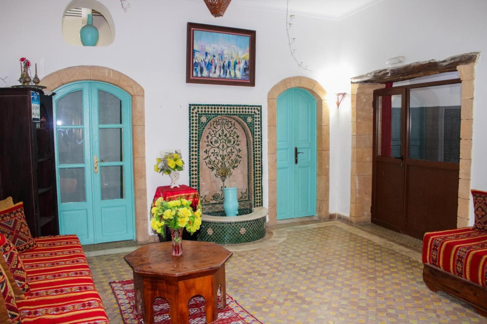 Riad Darko 에사우이라 외부 사진